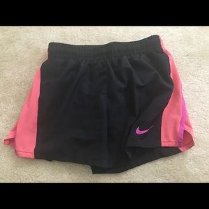 Gils Nike Athletic Shorts